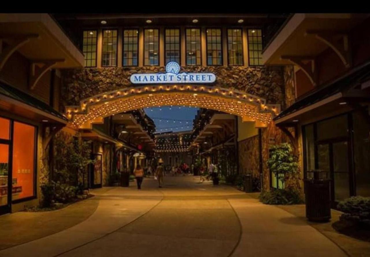 Gt307 Romantic Condo Downtown Gatlinburg & Pool Exterior photo